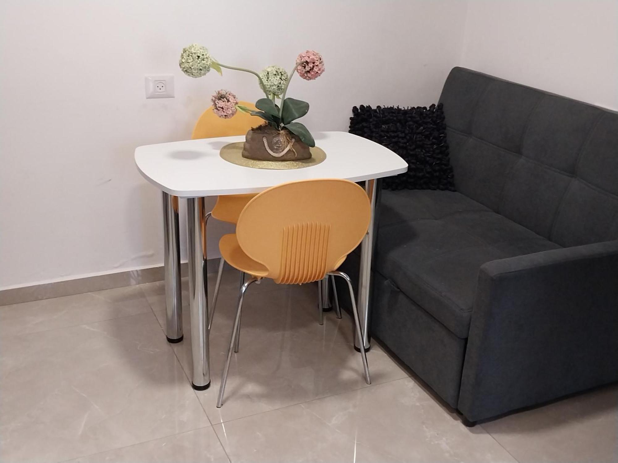 שירת דבורה בבני ברק Apartamento Giv'at Shemu'el Exterior foto